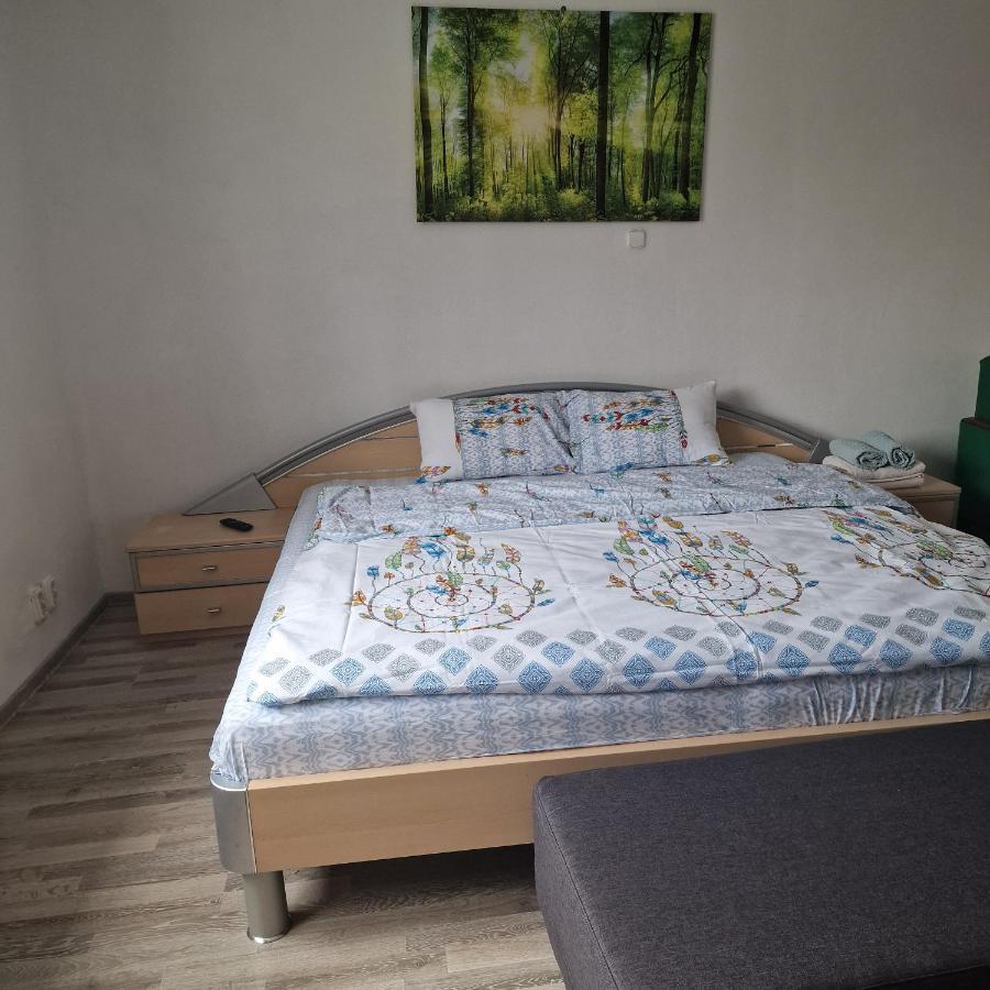 Seventeen -Apartament La Casa Arad Luaran gambar